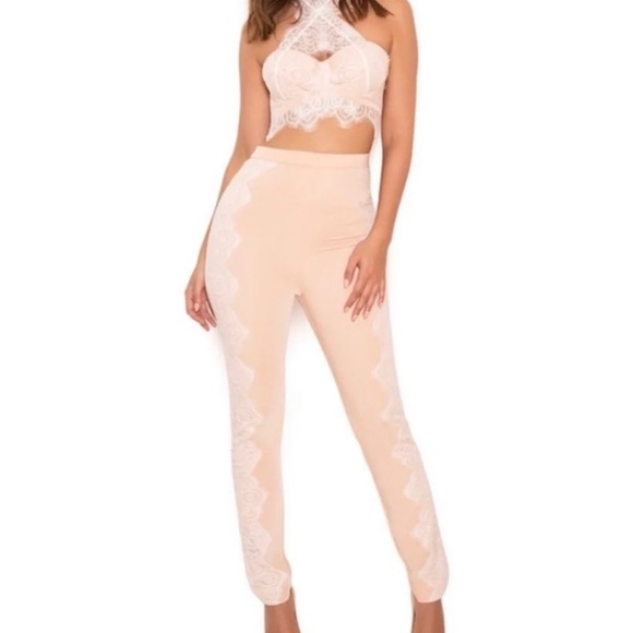 House of CB - Picture 1 of 9